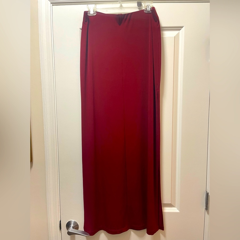NWOT $60R Moda International Maxi Skirt With Thigh High Side Split Size Large - Picture 3 of 6